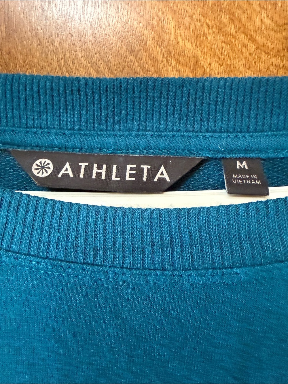 Athleta Teal Crewneck Long Sleeve Top - Picture 2 of 5